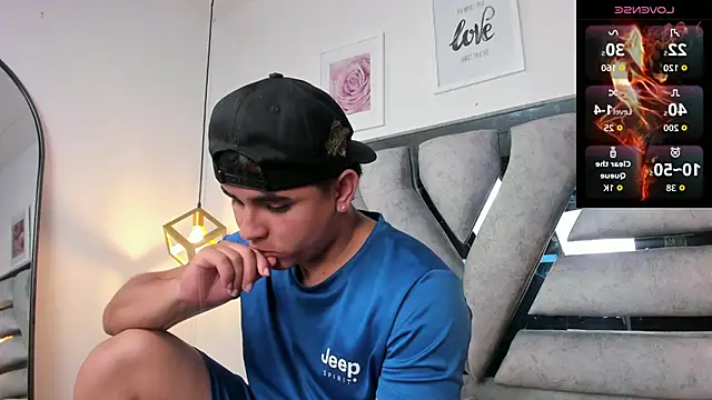 lianfox  online show from 04.08.26