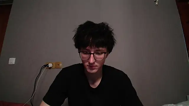 Snapshot of 8goat chatting on 10.27.25 8goat online show from 10.27.25