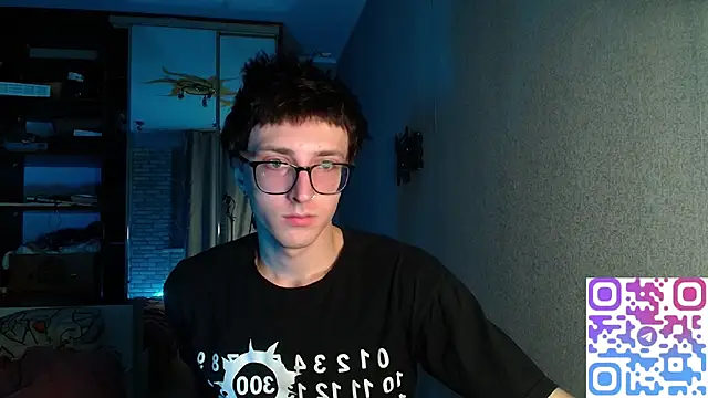 Snapshot of 8goat chatting on 11.19.25 8goat online show from 11.19.25