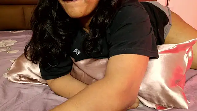 Gulaboo100 online show from 11.27.25