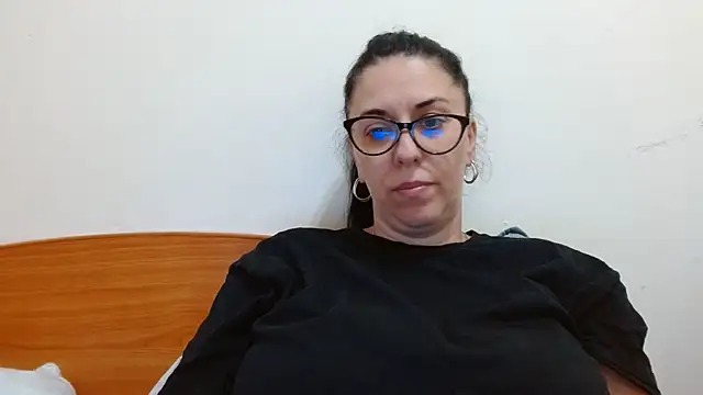 Snapshot of jollene chatting on 08.06.26 jollene online show from 08.06.26