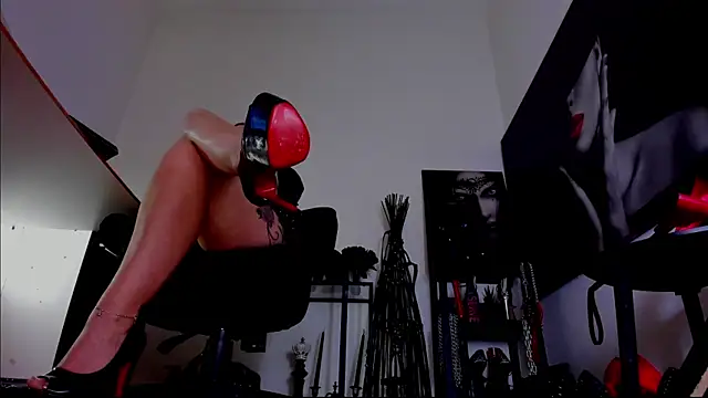 demisweet online show from 02.25.26