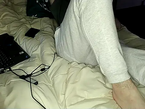 Snapshot of bul_boy chatting on 02.26.26 bul boy online show from 02.26.26