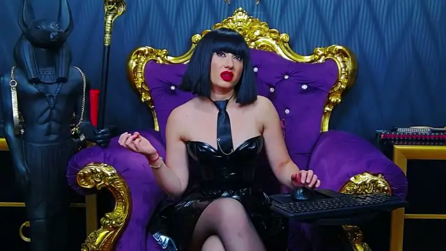 LaraMaeve online show from 09.30.25