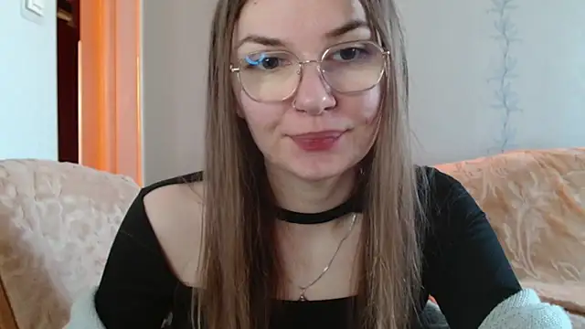 LooveELLYx online show from 03.21.25