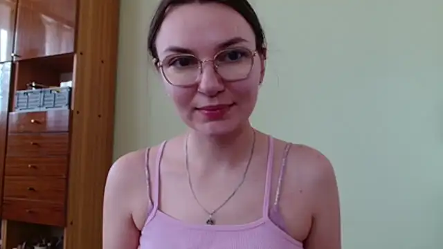LooveELLYx online show from 07.16.26