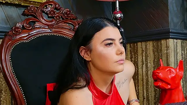 Snapshot of MistressEly chatting on 09.14.25 MistressEly online show from 09.14.25
