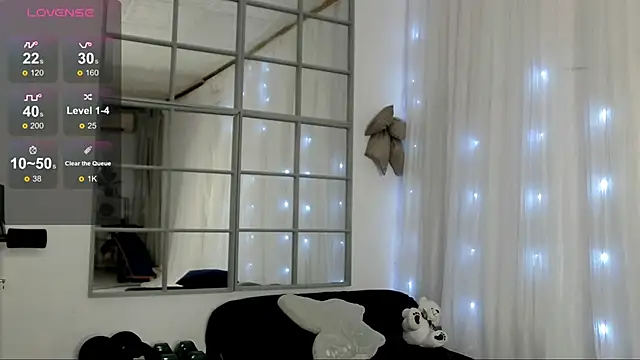 SarahRaynex online show from 05.31.26