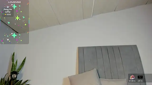 Sophia Ebony online show from 10.20.25