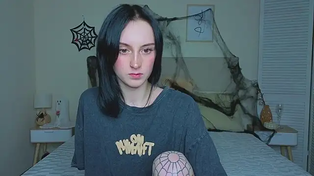 Little moly999 online show from 10.28.25