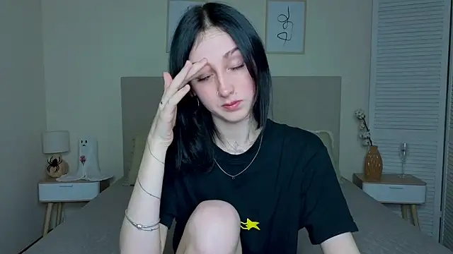 Little moly999 online show from 11.11.25