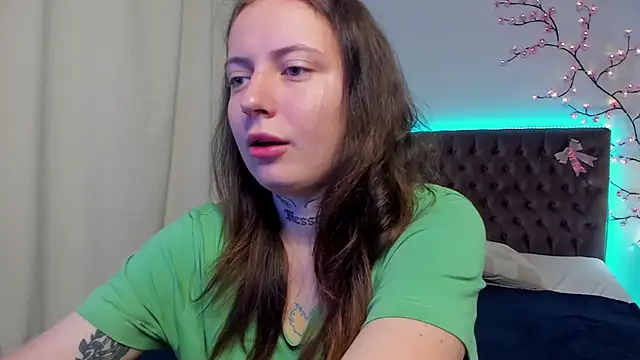 LilaVame online show from 09.10.25