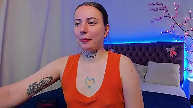 LilaVame online show from 10.13.25