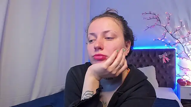 LilaVame online show from 10.30.25