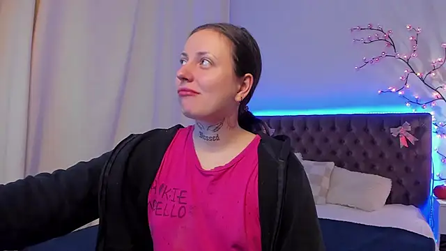 LilaVame online show from 11.02.25