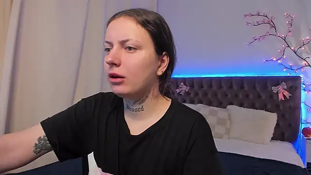 LilaVame online show from 11.10.25