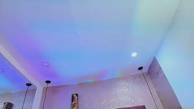 LexieBloom online show from 09.25.25