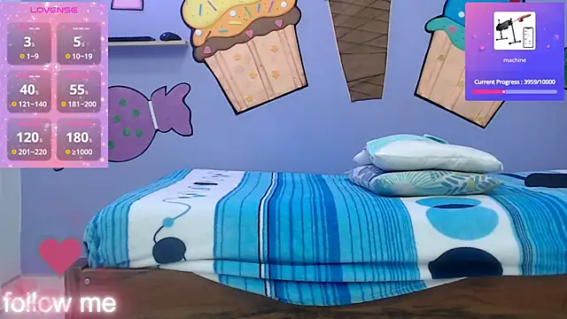 Snapshot of skinnykalitzo18 chatting on 12.05.25 skinnykalitzo18 online show from 12.05.25