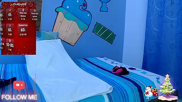 Snapshot of skinnykalitzo18 chatting on 12.17.25 skinnykalitzo18 online show from 12.17.25