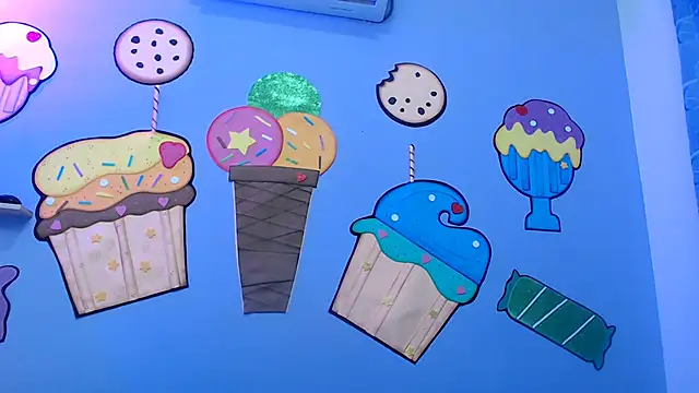 Snapshot of skinnykalitzo18 chatting on 02.02.26 skinnykalitzo18 online show from 02.02.26