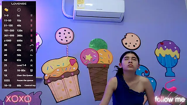 Snapshot of skinnykalitzo18 chatting on 02.26.26 skinnykalitzo18 online show from 02.26.26