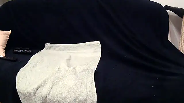 Lavastrom3 online show from 11.24.25