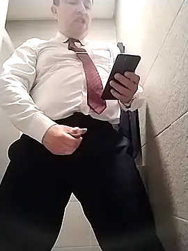 Snapshot of BigCristh79 chatting on 10.06.25 BigCristh79 online show from 10.06.25