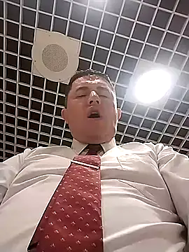 Snapshot of BigCristh79 chatting on 10.19.25 BigCristh79 online show from 10.19.25