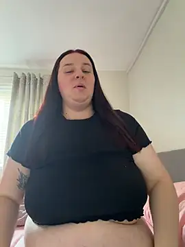 Snapshot of Curvaceouscarla chatting on 07.02.26 Curvaceouscarla online show from 07.02.26