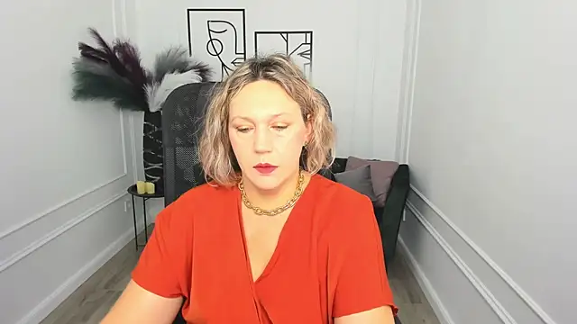 NinaStarle online show from 11.14.25