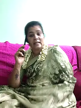 Snapshot of tamilaruvi chatting on 04.21.26 tamilaruvi online show from 04.21.26