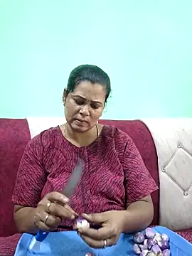 Snapshot of tamilaruvi chatting on 05.03.26 tamilaruvi online show from 05.03.26