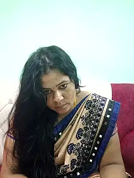 Snapshot of tamilaruvi chatting on 06.21.26 tamilaruvi online show from 06.21.26