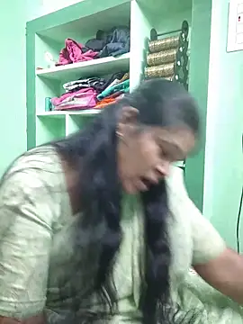 Snapshot of tamilaruvi chatting on 06.30.26 tamilaruvi online show from 06.30.26