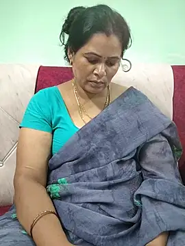 Snapshot of tamilaruvi chatting on 07.13.26 tamilaruvi online show from 07.13.26