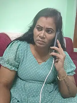 Snapshot of tamilaruvi chatting on 07.20.26 tamilaruvi online show from 07.20.26