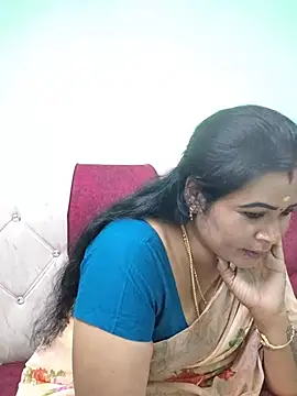 Snapshot of tamilaruvi chatting on 07.23.26 tamilaruvi online show from 07.23.26