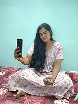 Snapshot of tamilaruvi chatting on 07.25.26 tamilaruvi online show from 07.25.26