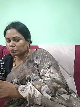 Snapshot of tamilaruvi chatting on 07.28.26 tamilaruvi online show from 07.28.26
