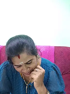 Snapshot of tamilaruvi chatting on 08.03.26 tamilaruvi online show from 08.03.26