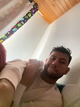 Snapshot of Michaell_Spinelly chatting on 09.17.25 Michaell Spinelly online show from 09.17.25