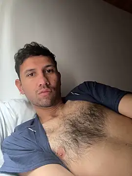 Snapshot of Michaell_Spinelly chatting on 09.29.25 Michaell Spinelly online show from 09.29.25