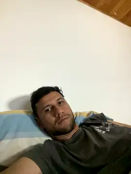 Snapshot of Michaell_Spinelly chatting on 11.19.25 Michaell Spinelly online show from 11.19.25