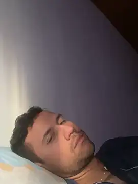 Snapshot of Michaell_Spinelly chatting on 11.25.25 Michaell Spinelly online show from 11.25.25