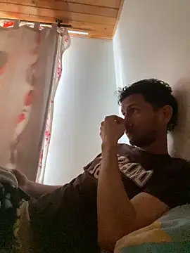 Snapshot of Michaell_Spinelly chatting on 12.02.25 Michaell Spinelly online show from 12.02.25