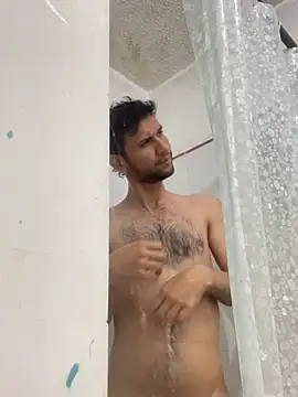 Snapshot of Michaell_Spinelly chatting on 12.04.25 Michaell Spinelly online show from 12.04.25