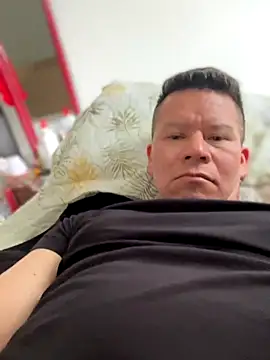 Manu0586 online show from 09.17.25