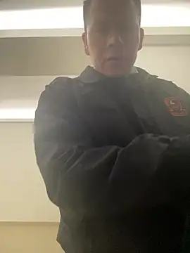 Manu0586 online show from 02.19.26