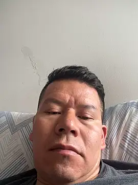 Snapshot of Manu0586 chatting on 05.16.26 Manu0586 online show from 05.16.26