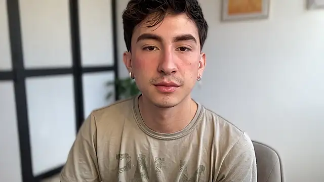 sweettaaron01 online show from 05.20.26